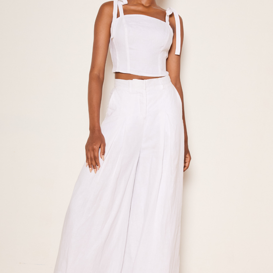 Pleated High Waisted Linen Trousers In Daisy White
