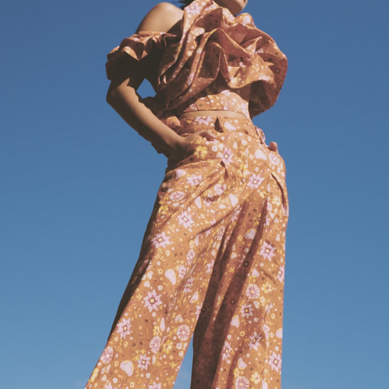 Pleated High Waisted Linen Trousers In Daylily Orange
